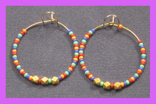 Edelstahlcreole vergoldet mit Glasperlen